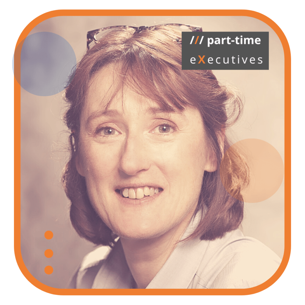 Christine, manager Part-time eXecutives